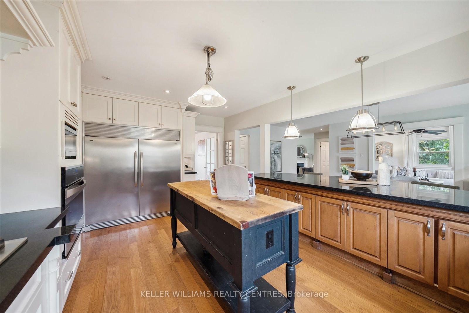 Photo 18 of 312 Aurora Heights Drive, Aurora, Aurora Heights — HOMEH