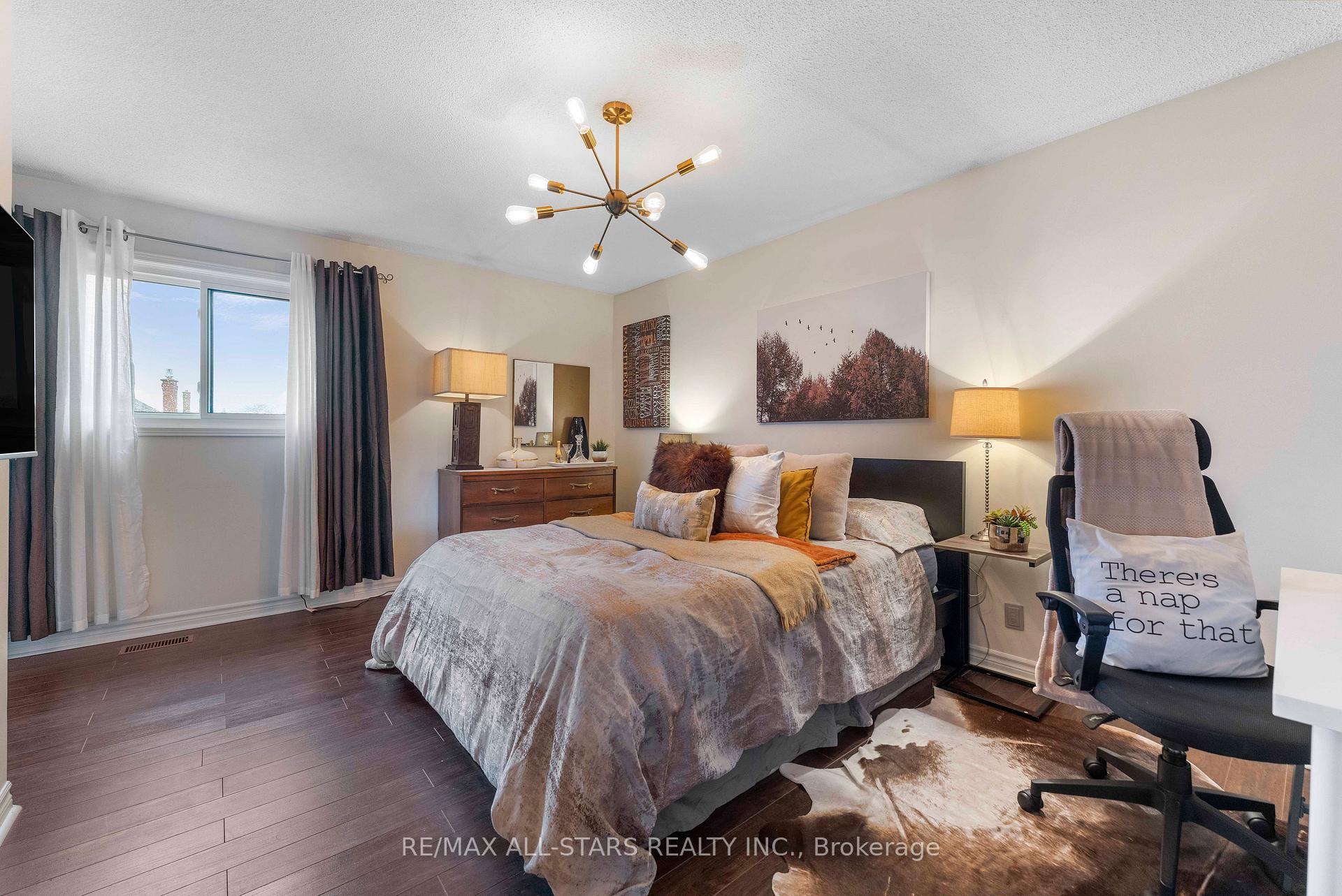 Photo 22 of 39 Kyle Crescent, Georgina, Keswick North — HOMEH