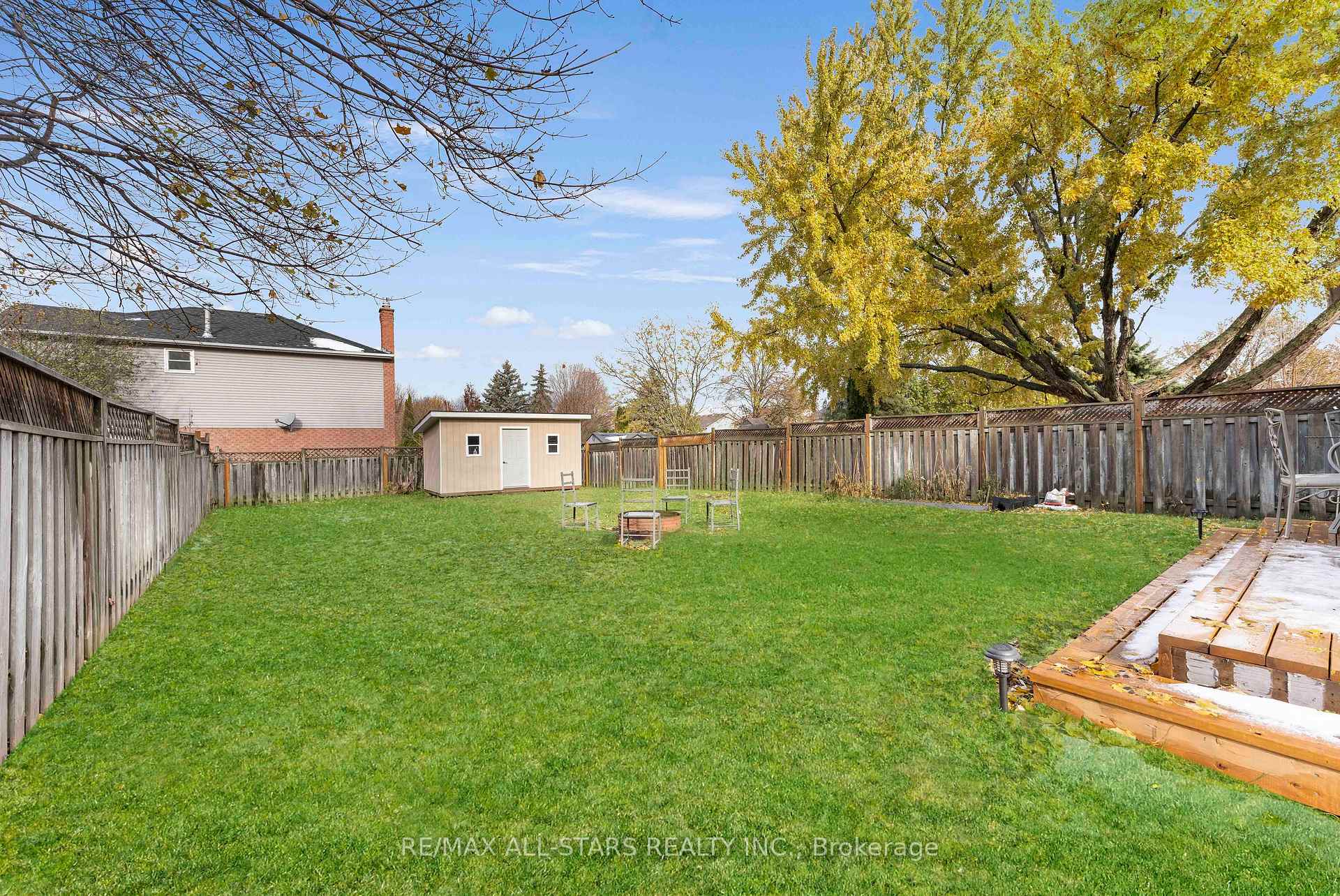 Photo 37 of 39 Kyle Crescent, Georgina, Keswick North — HOMEH