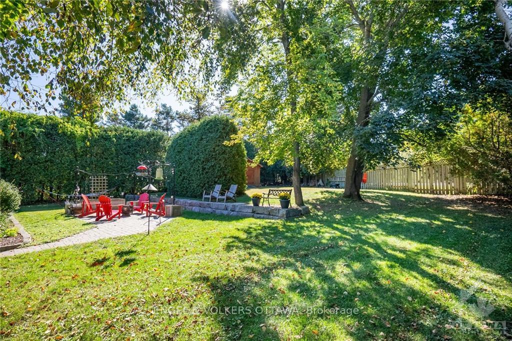Photo 30 of 22 Stroughton Crescent, Ottawa, Munster — HOMEH