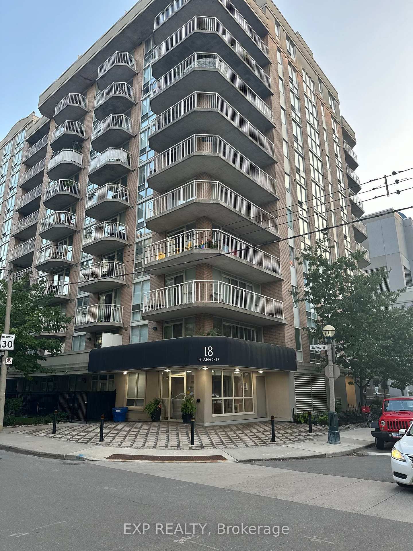 Front of Unit 116, 18 Stafford Street