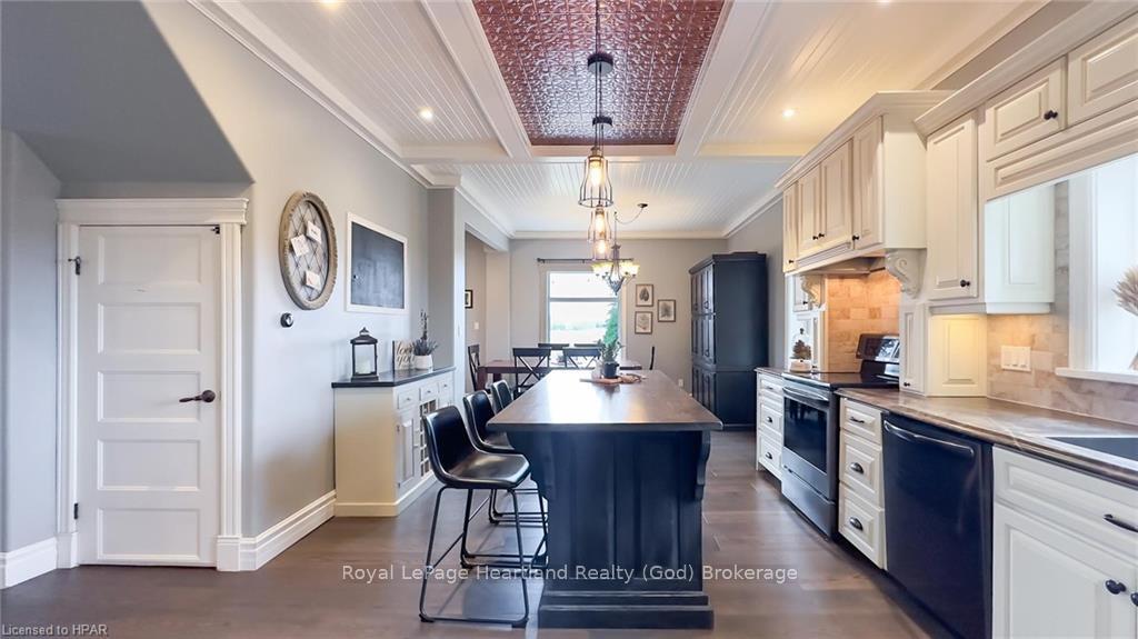 Photo 4 of 40370 Winthrop Road, Central Huron, Hullett — HOMEH
