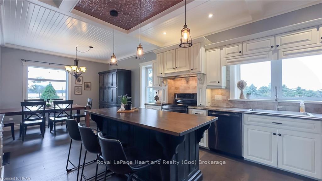 Photo 5 of 40370 Winthrop Road, Central Huron, Hullett — HOMEH