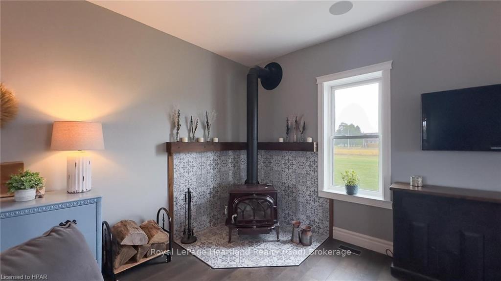 Photo 18 of 40370 Winthrop Road, Central Huron, Hullett — HOMEH