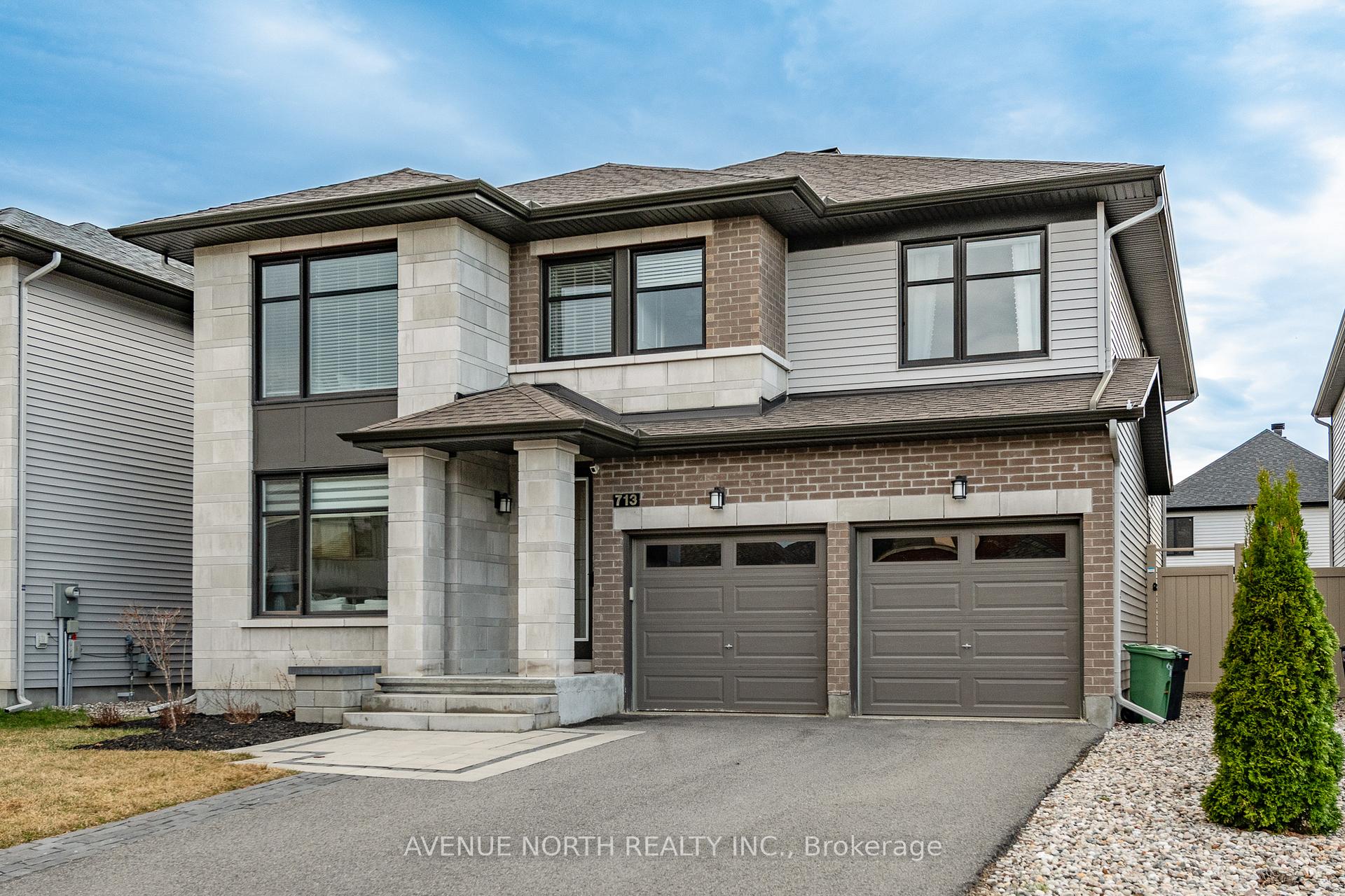 Photo 2 of 713 Carnelian Crescent, Ottawa, Riverside South/Gloucester Glen — HOMEH
