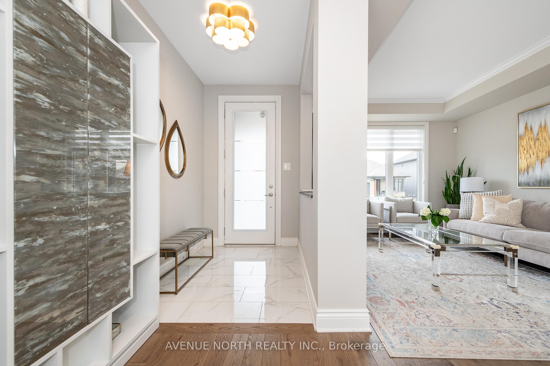 Photo 3 of 713 Carnelian Crescent, Ottawa, Riverside South/Gloucester Glen — HOMEH