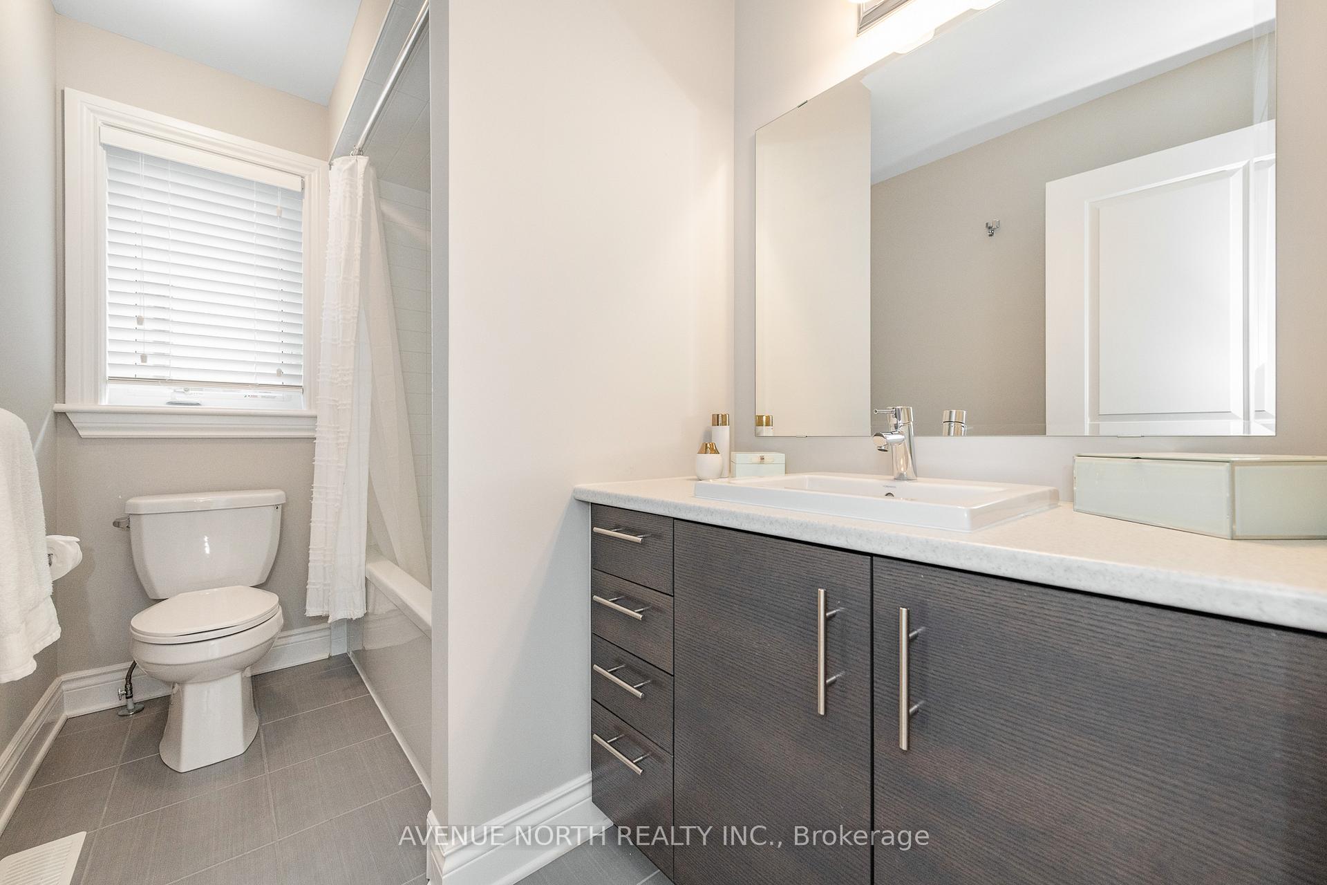 Photo 22 of 713 Carnelian Crescent, Ottawa, Riverside South/Gloucester Glen — HOMEH