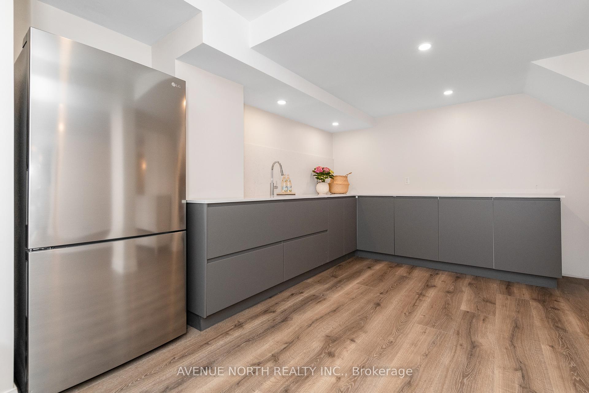 Photo 34 of 713 Carnelian Crescent, Ottawa, Riverside South/Gloucester Glen — HOMEH