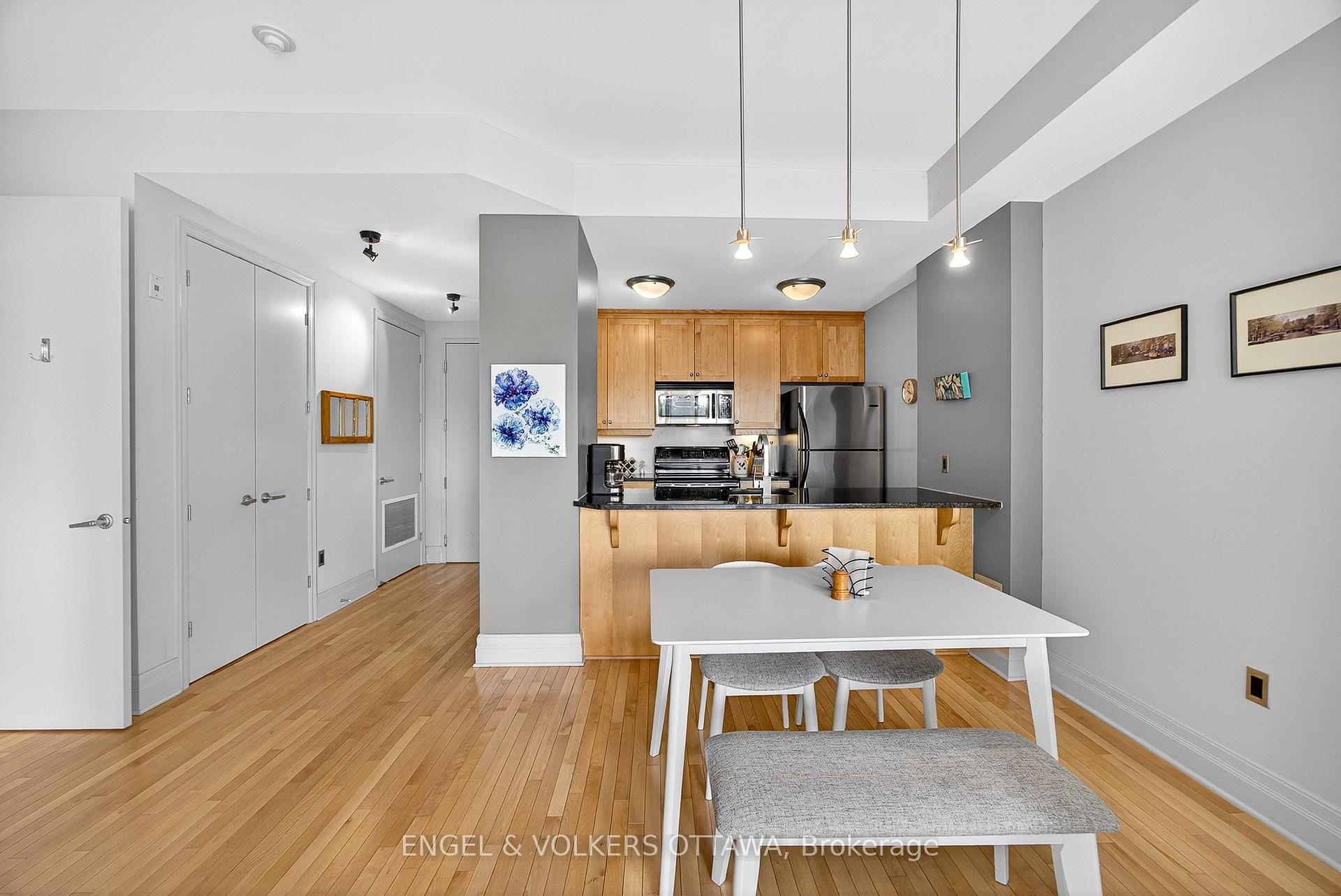 Photo 9 of Unit 404, 420 Berkley Avenue, Ottawa, Westboro West — HOMEH