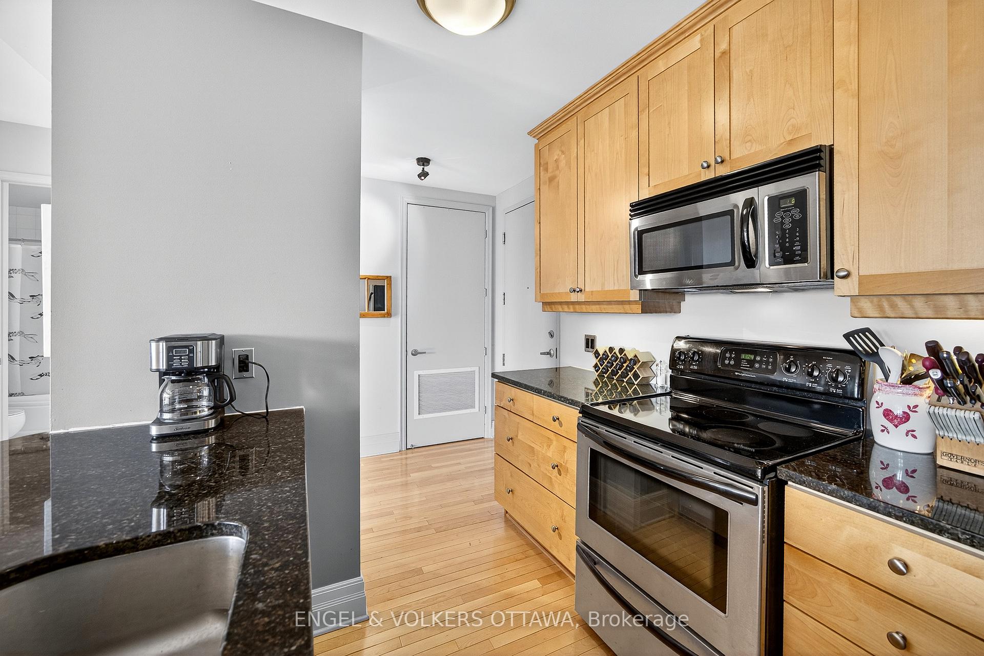 Photo 21 of Unit 404, 420 Berkley Avenue, Ottawa, Westboro West — HOMEH