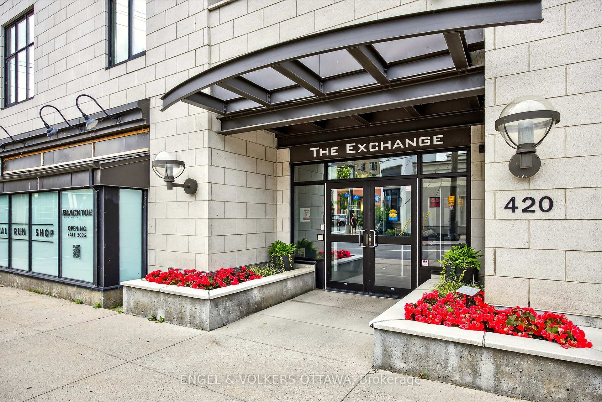 Photo 24 of Unit 404, 420 Berkley Avenue, Ottawa, Westboro West — HOMEH