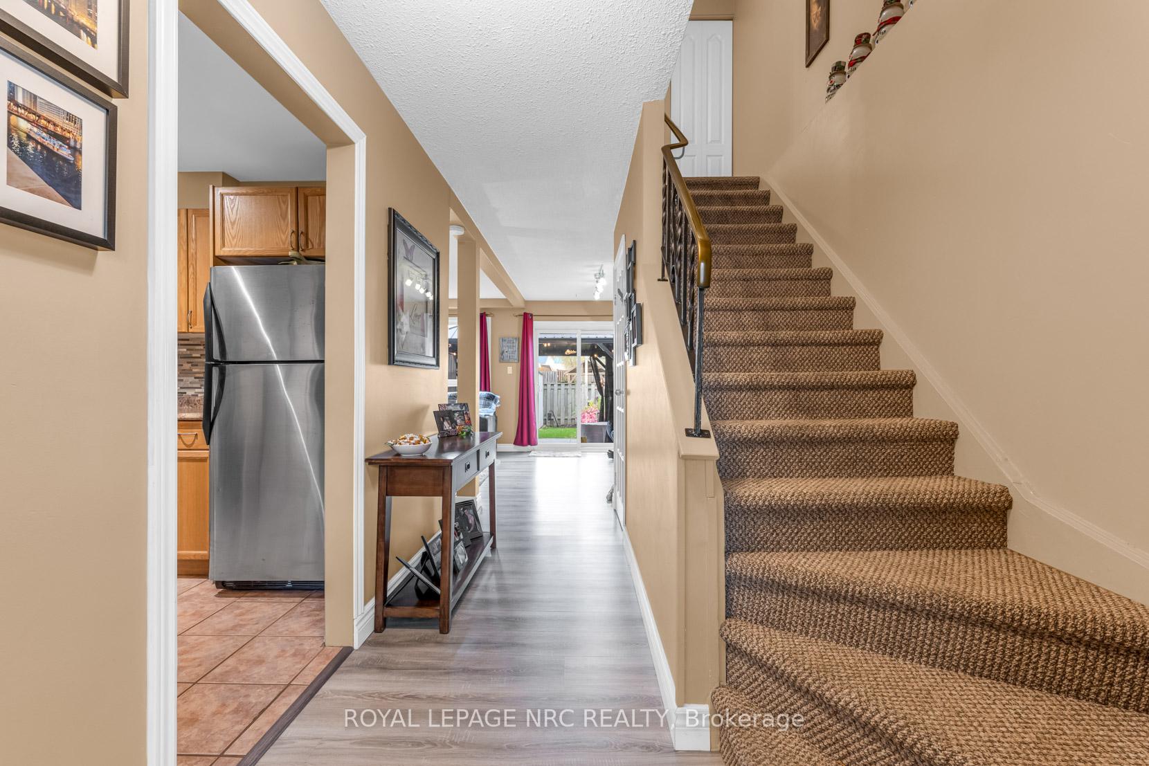 Photo 8 of 98 Memorial Avenue, Hamilton, Stoney Creek — HOMEH