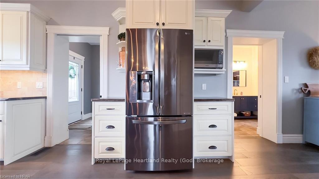 Photo 12 of 40370 Winthrop Road, Central Huron, Hullett — HOMEH