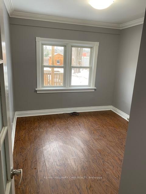 Photo 12 of 168 Toronto Street, Barrie, Queen's Park — HOMEH
