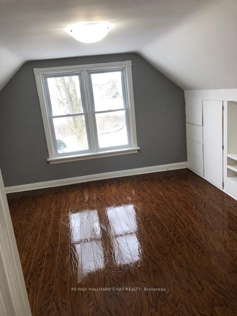 Photo 15 of 168 Toronto Street, Barrie, Queen's Park — HOMEH