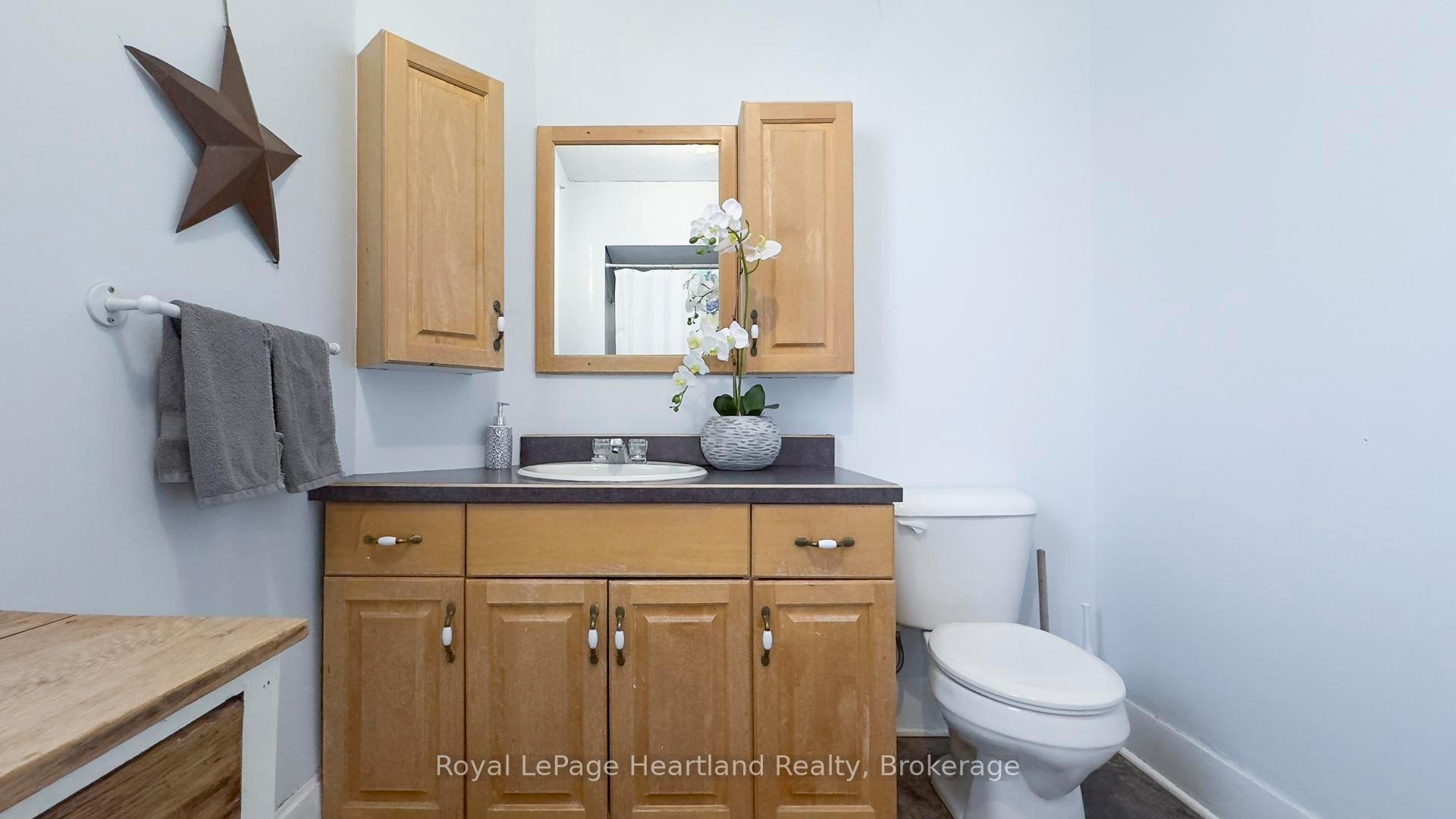 Photo 10 of 150 Palmerston Street, Goderich, Goderich (Town) — HOMEH