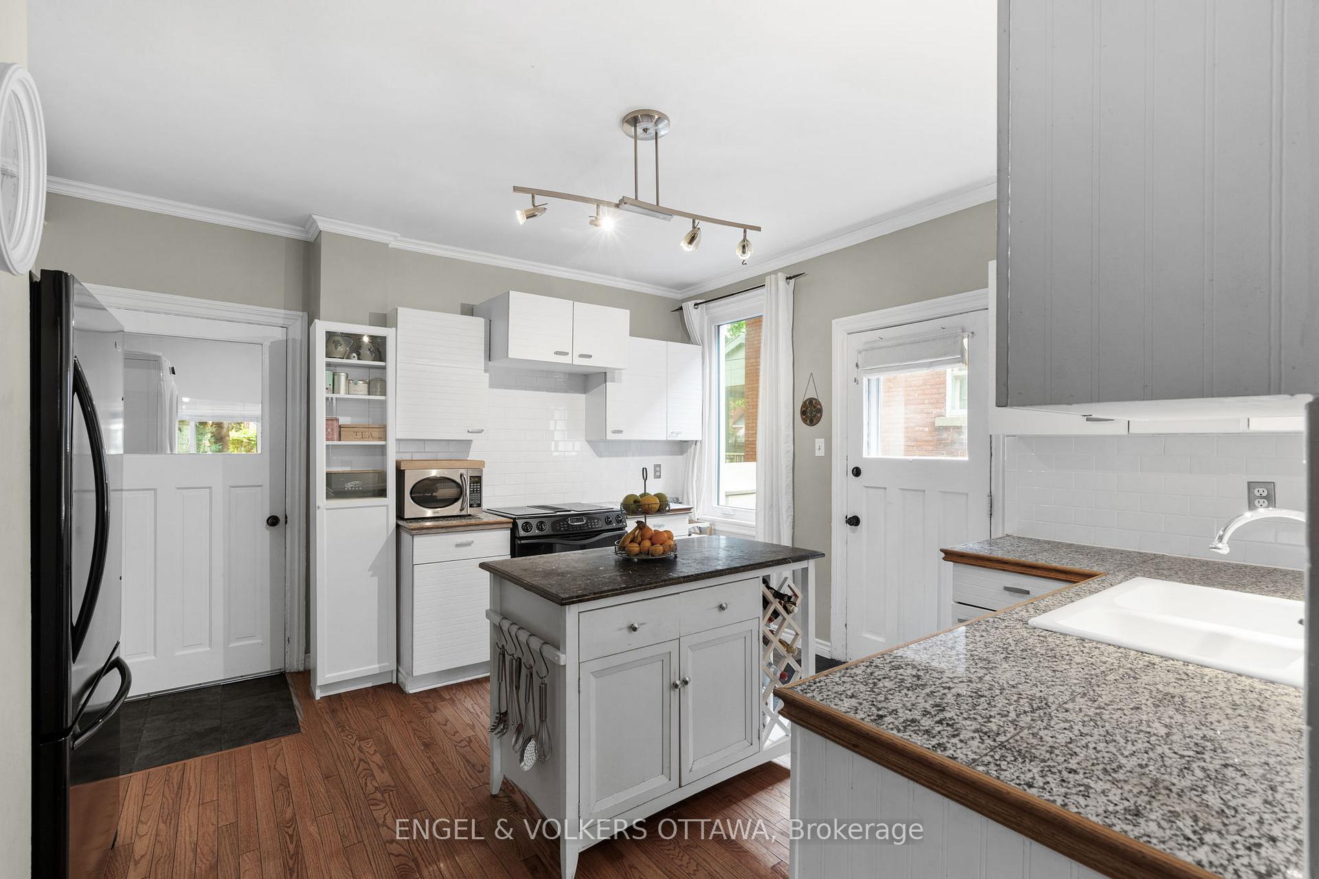 Photo 14 of 66 Third Avenue, Ottawa, Glebe — HOMEH