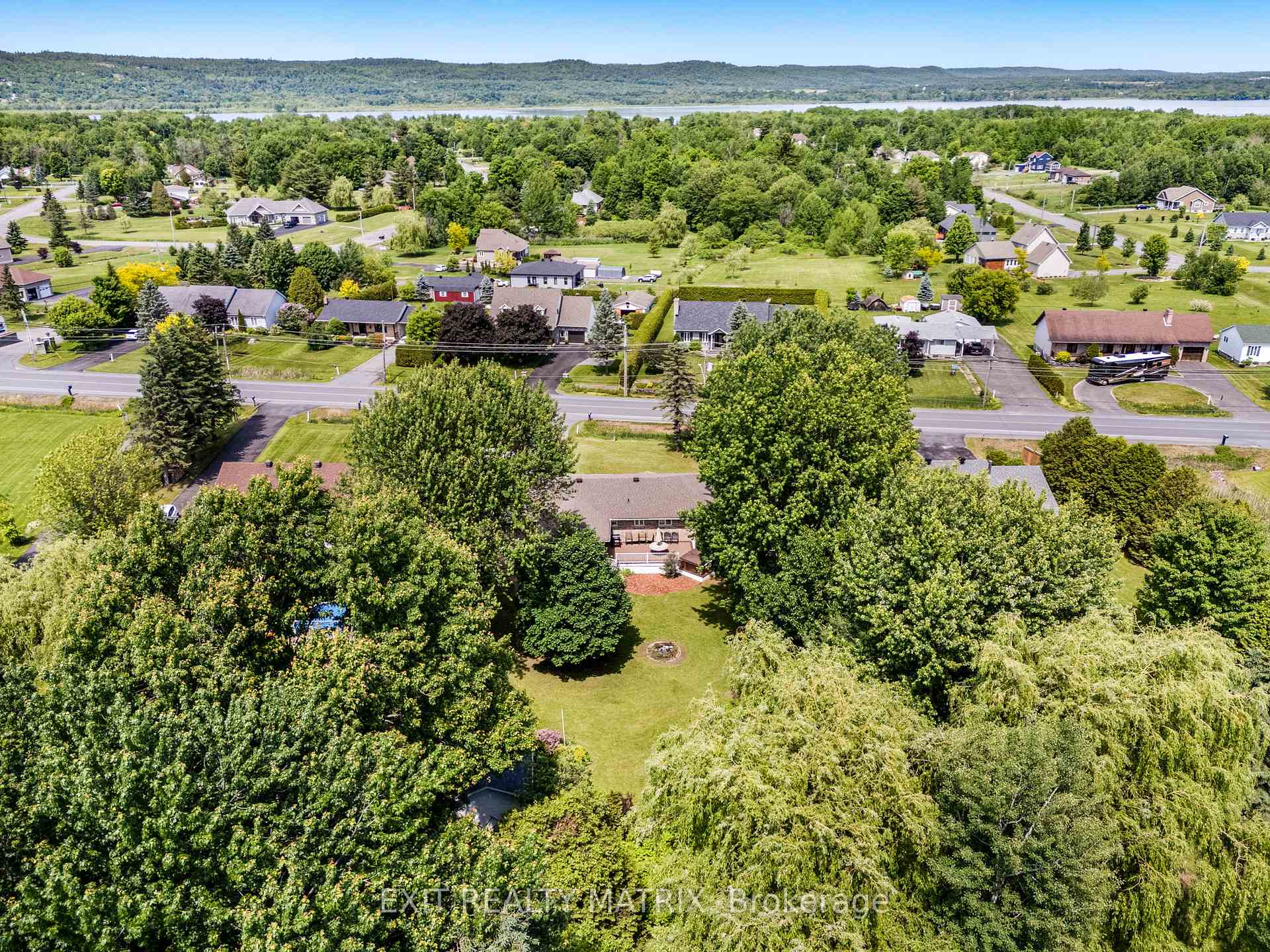 Photo 14 of 31 Front Road, Champlain, L'Orignal — HOMEH