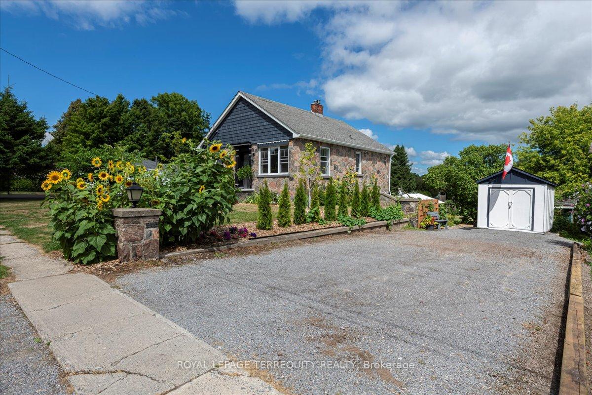 Photo 3 of 26 Durham Street N, Cramahe, Colborne — HOMEH