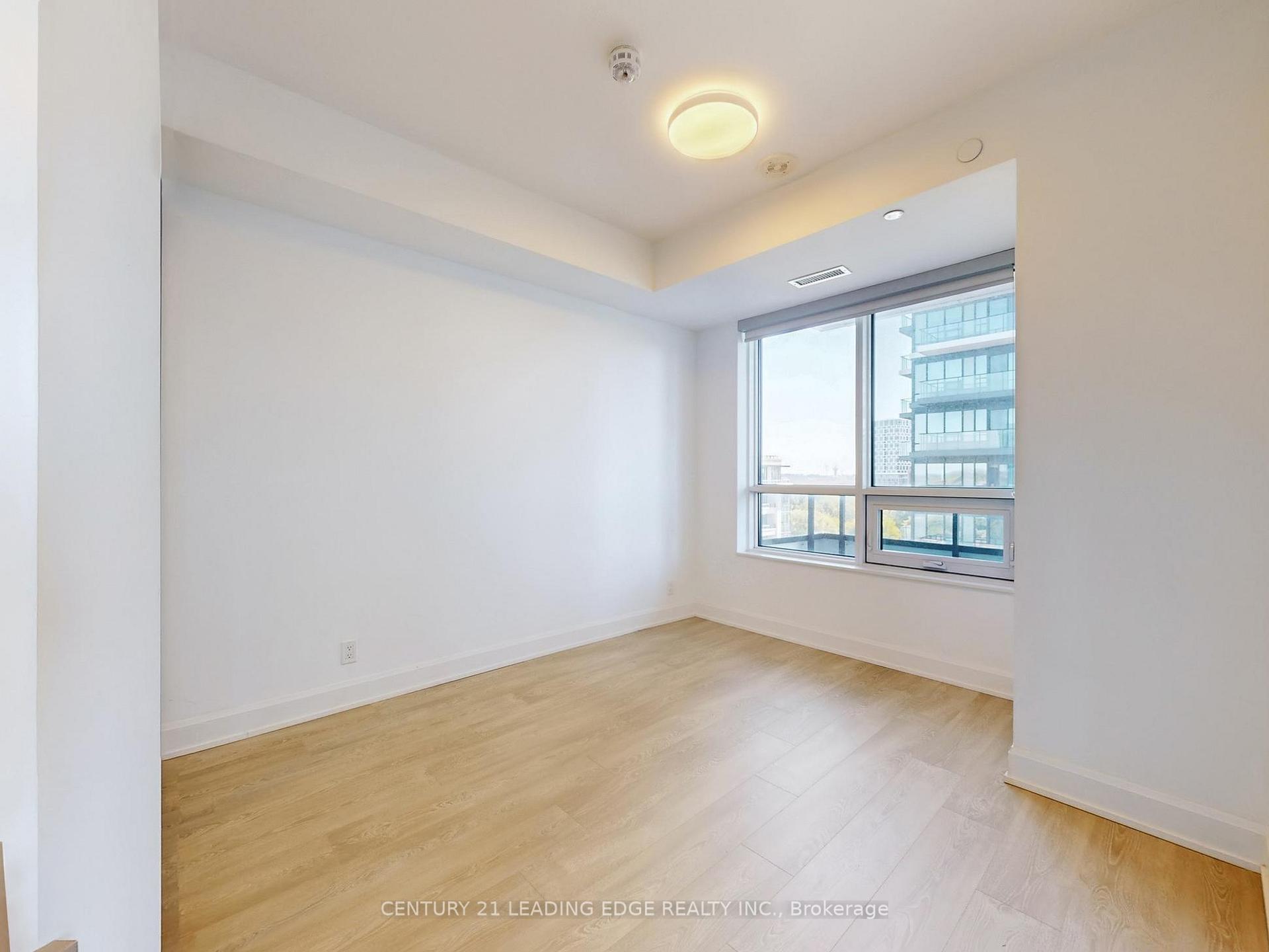 Photo 11 of Unit 923, 38 Water Walk Drive, Markham, Unionville — HOMEH