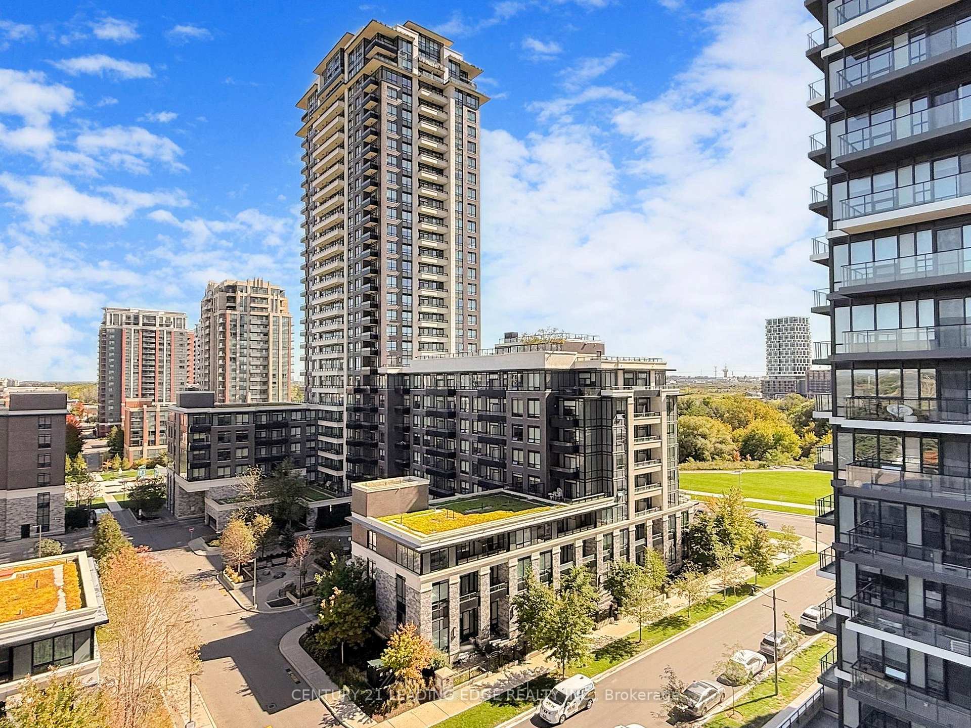 Photo 46 of Unit 923, 38 Water Walk Drive, Markham, Unionville — HOMEH