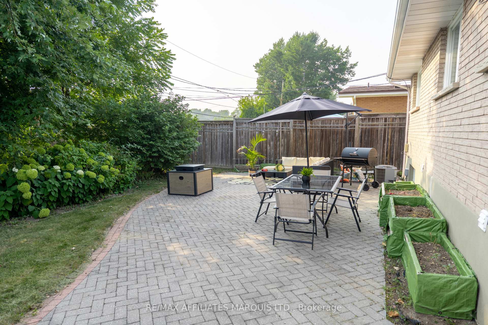 Photo 10 of 617 Fraser Avenue, Cornwall — HOMEH