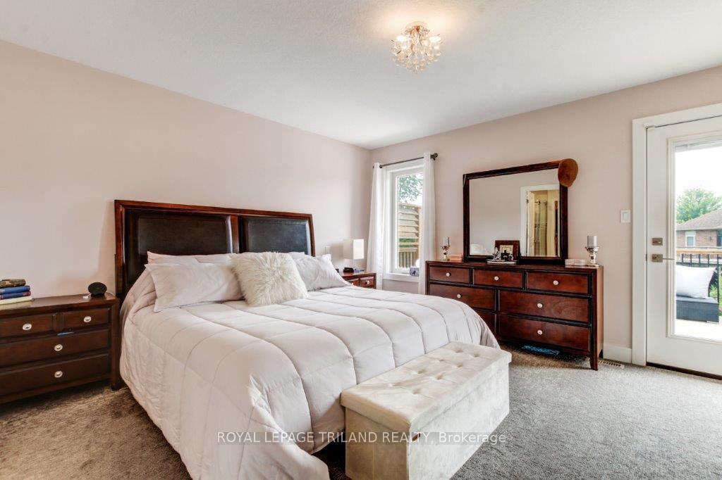 Photo 24 of 130 Old Field Lane, Central Elgin, Rural Central Elgin — HOMEH
