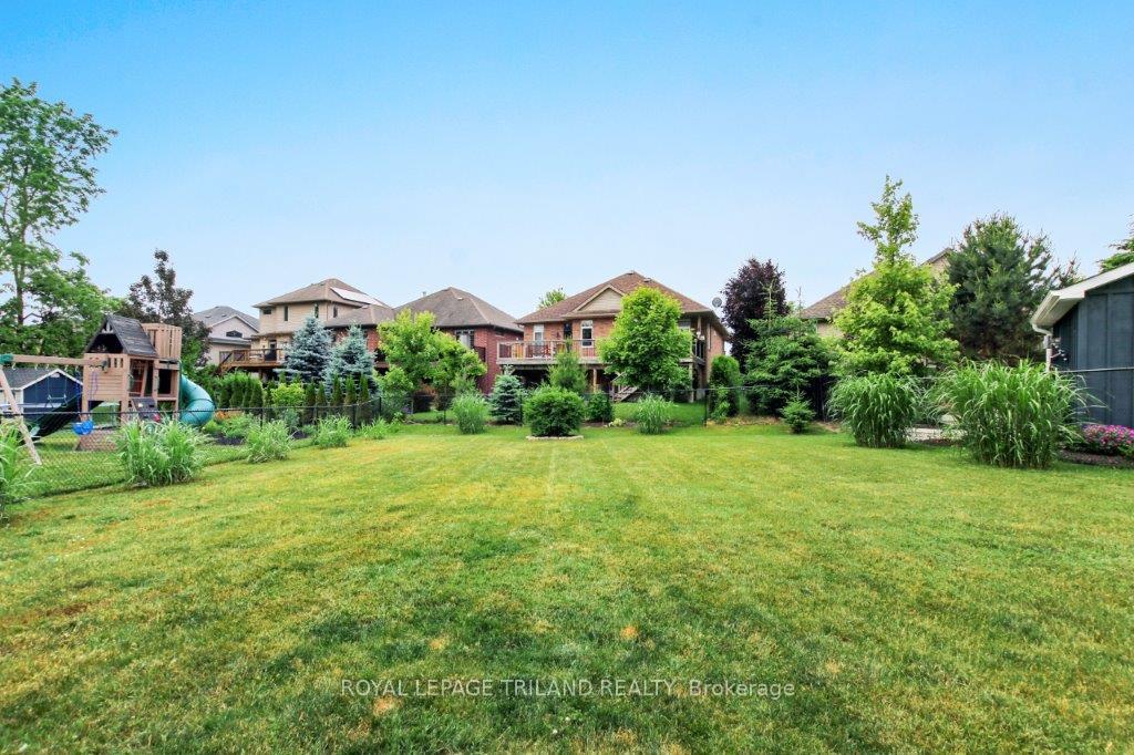 Photo 41 of 130 Old Field Lane, Central Elgin, Rural Central Elgin — HOMEH