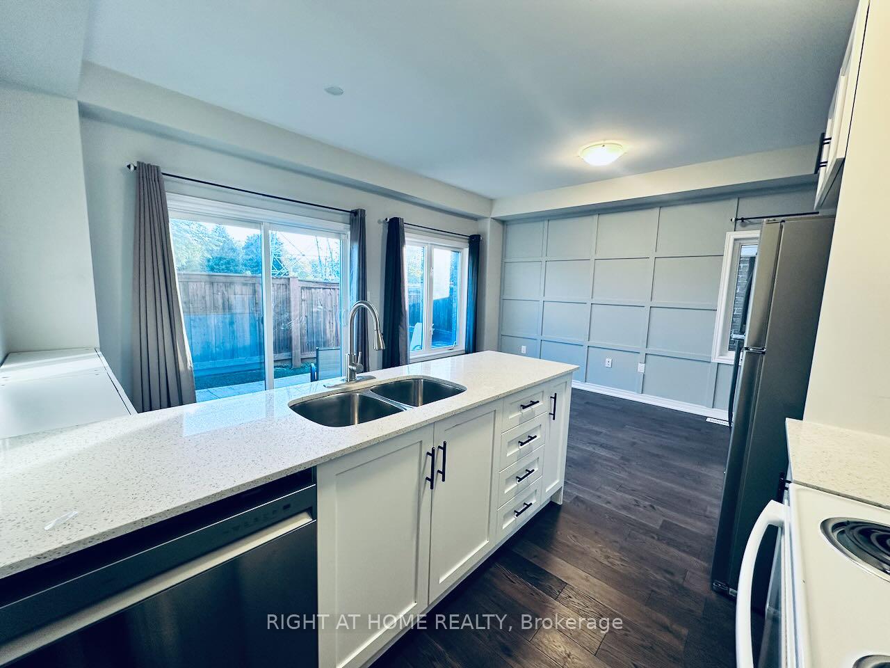 Photo 12 of Unit 69, 377 Glancaster Road, Hamilton, Villages of Glancaster — HOMEH