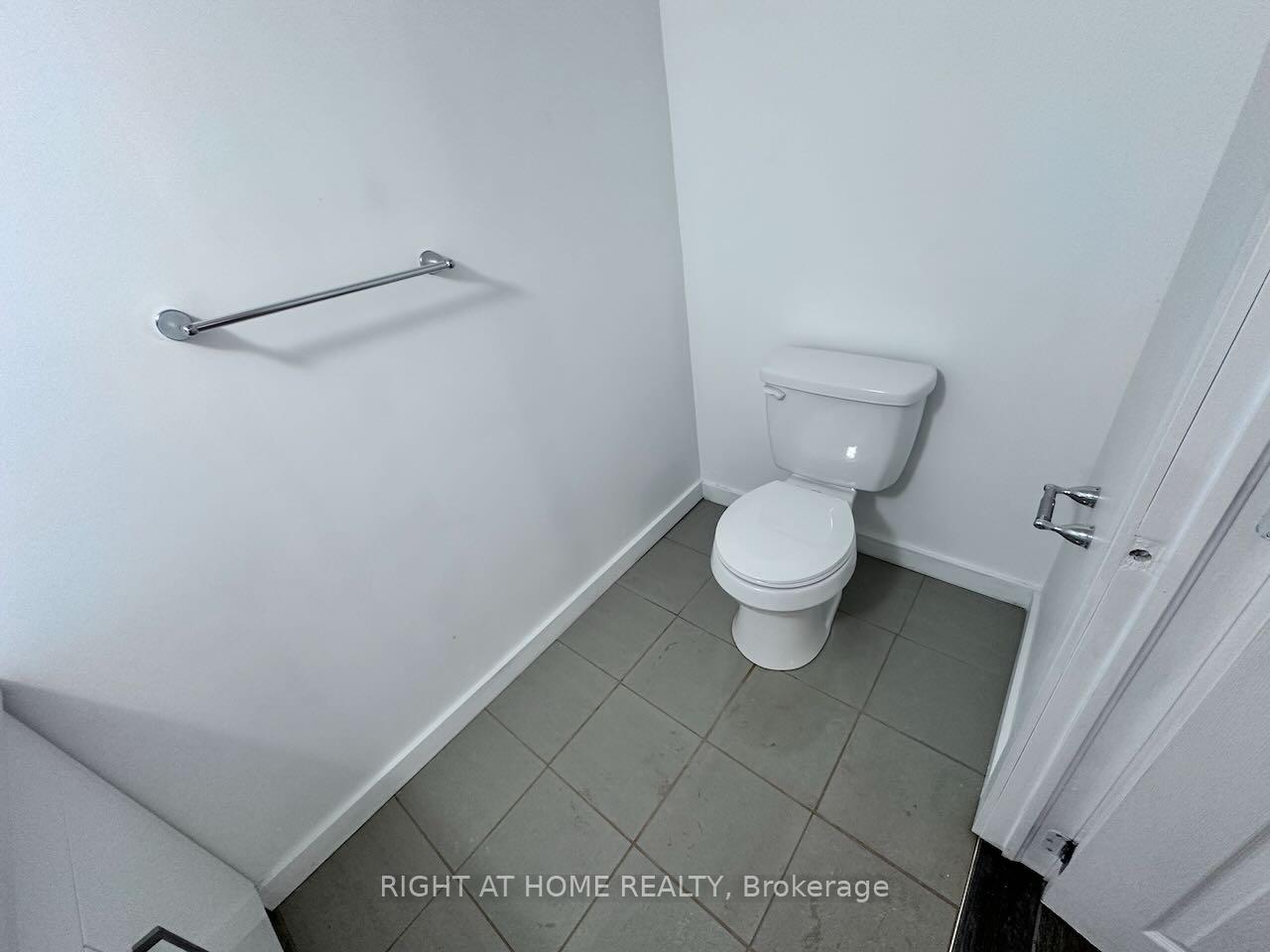 Photo 25 of Unit 69, 377 Glancaster Road, Hamilton, Villages of Glancaster — HOMEH
