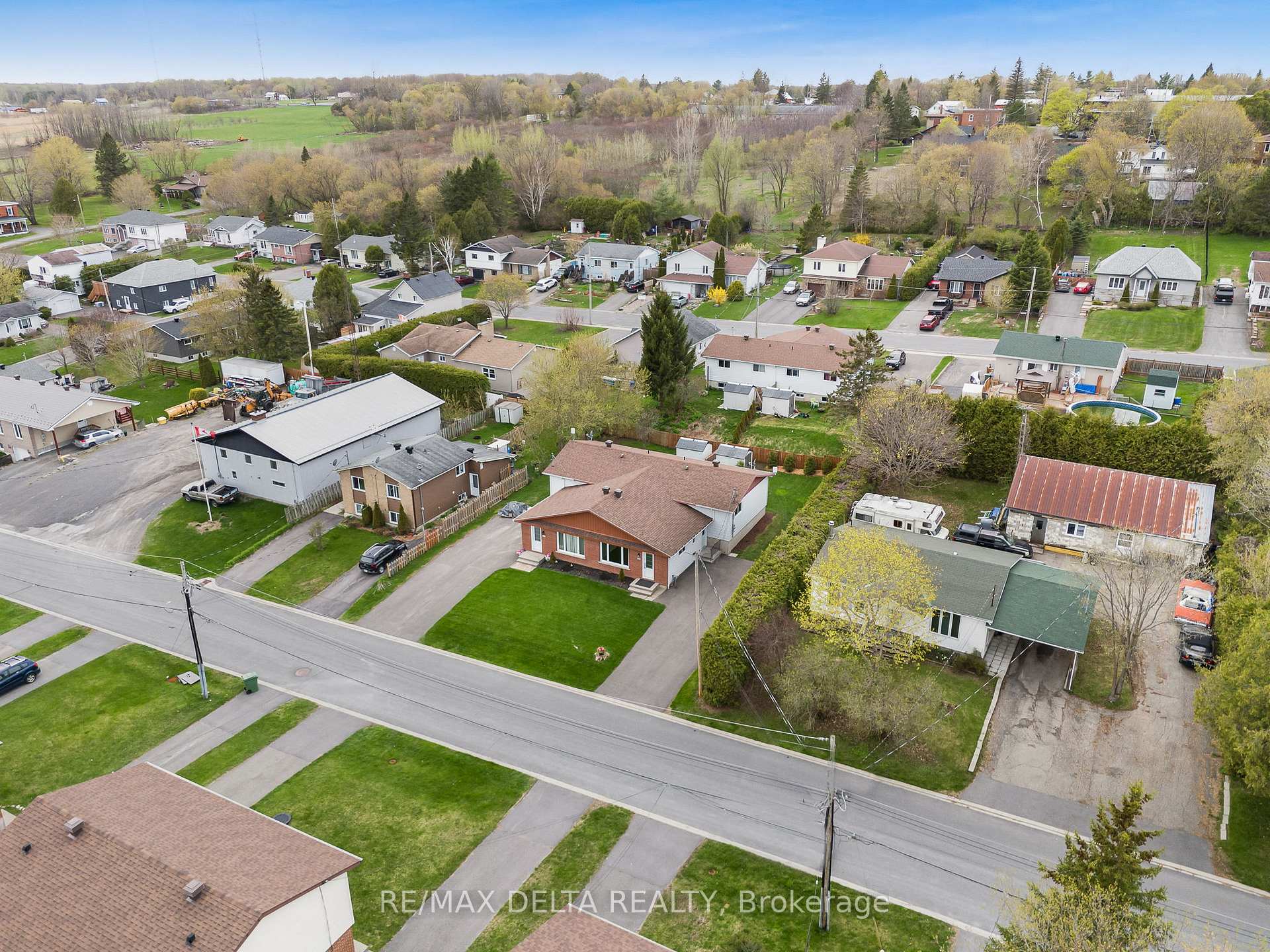 Photo 29 of 68 Boyd Street, Champlain, Vankleek Hill — HOMEH