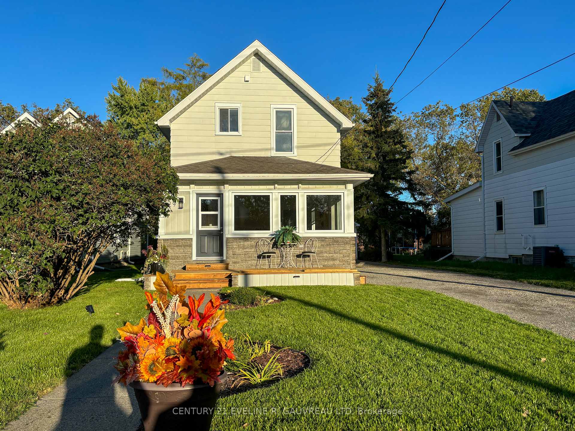 Photo 2 of 29 John Street, Temiskaming Shores, New Liskeard — HOMEH