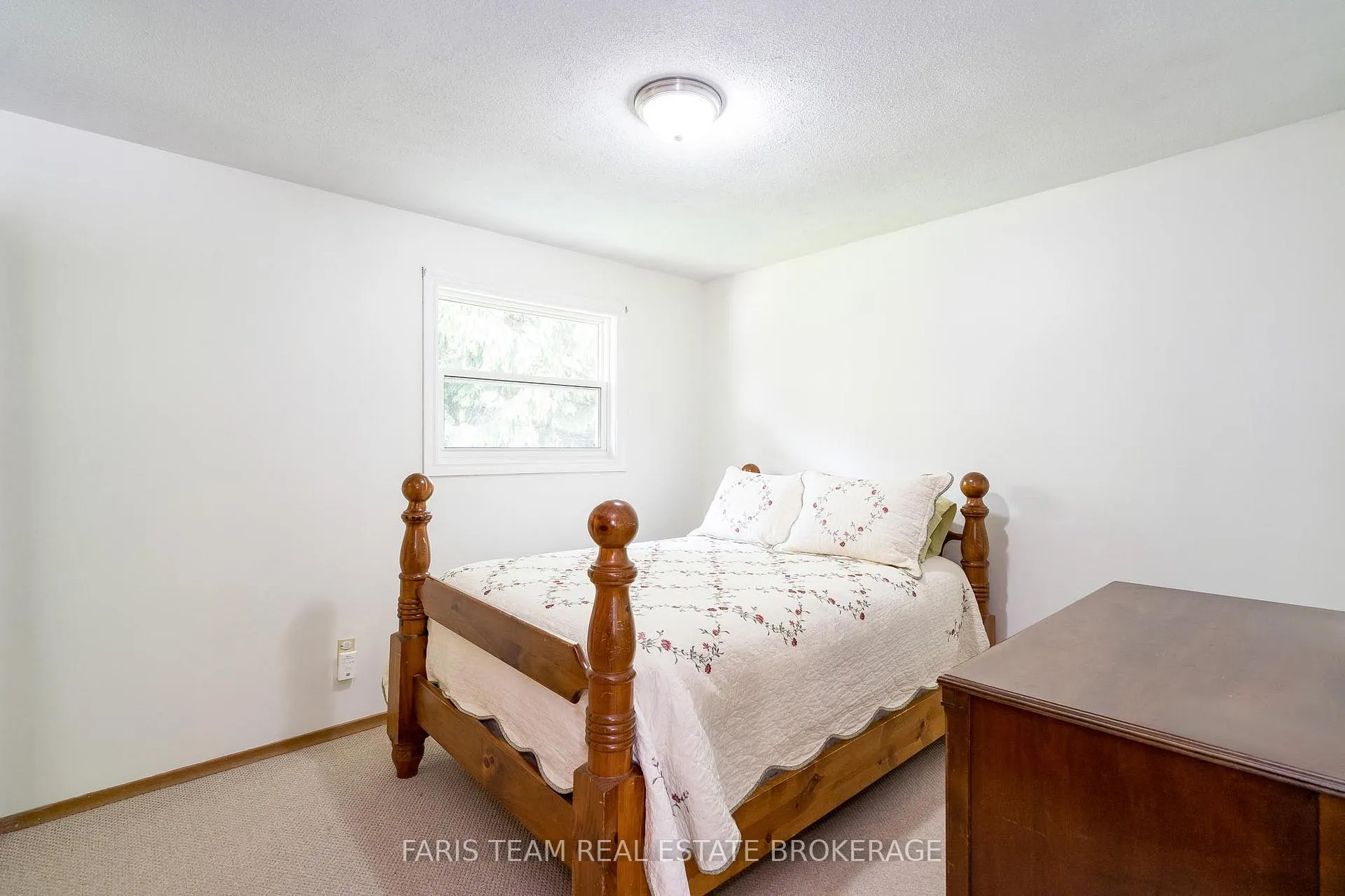 Photo 16 of 13 Jardine Crescent, Clearview, Creemore — HOMEH