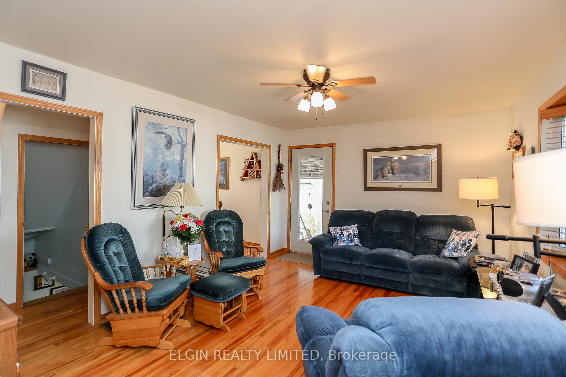 Photo 16 of 26 Parkside Drive, St. Thomas — HOMEH