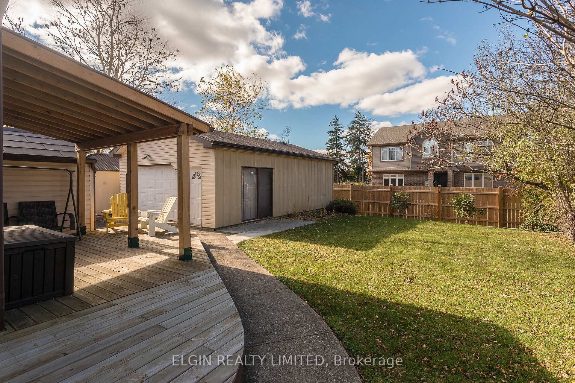 Photo 53 of 26 Parkside Drive, St. Thomas — HOMEH