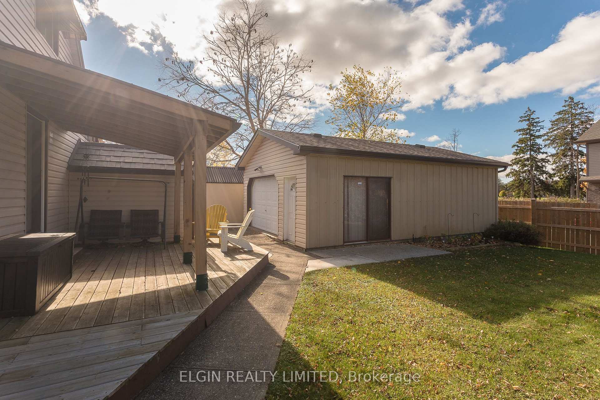 Photo 54 of 26 Parkside Drive, St. Thomas — HOMEH