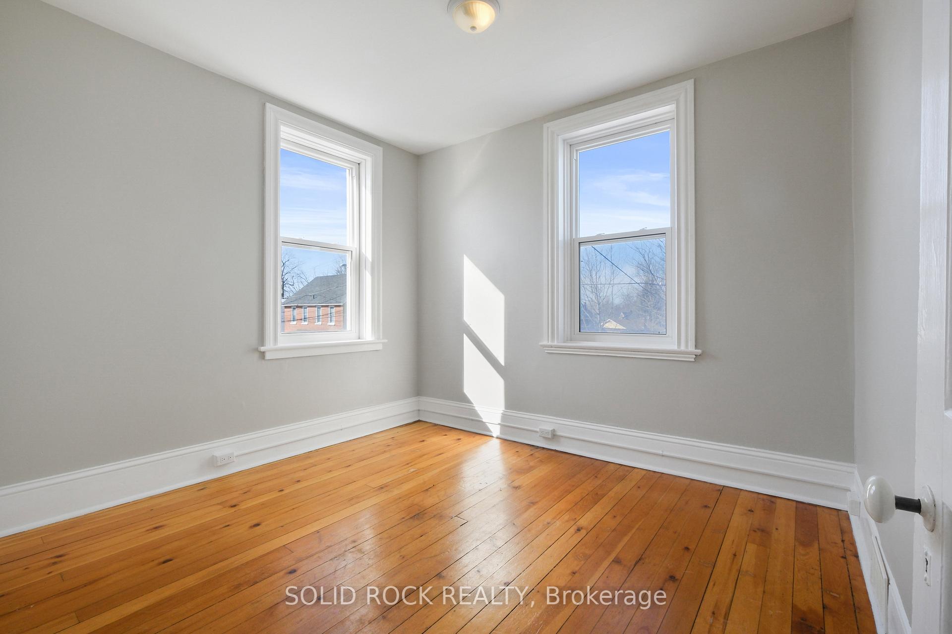 Photo 36 of 94 & 96 Moore Street, Carleton Place — HOMEH