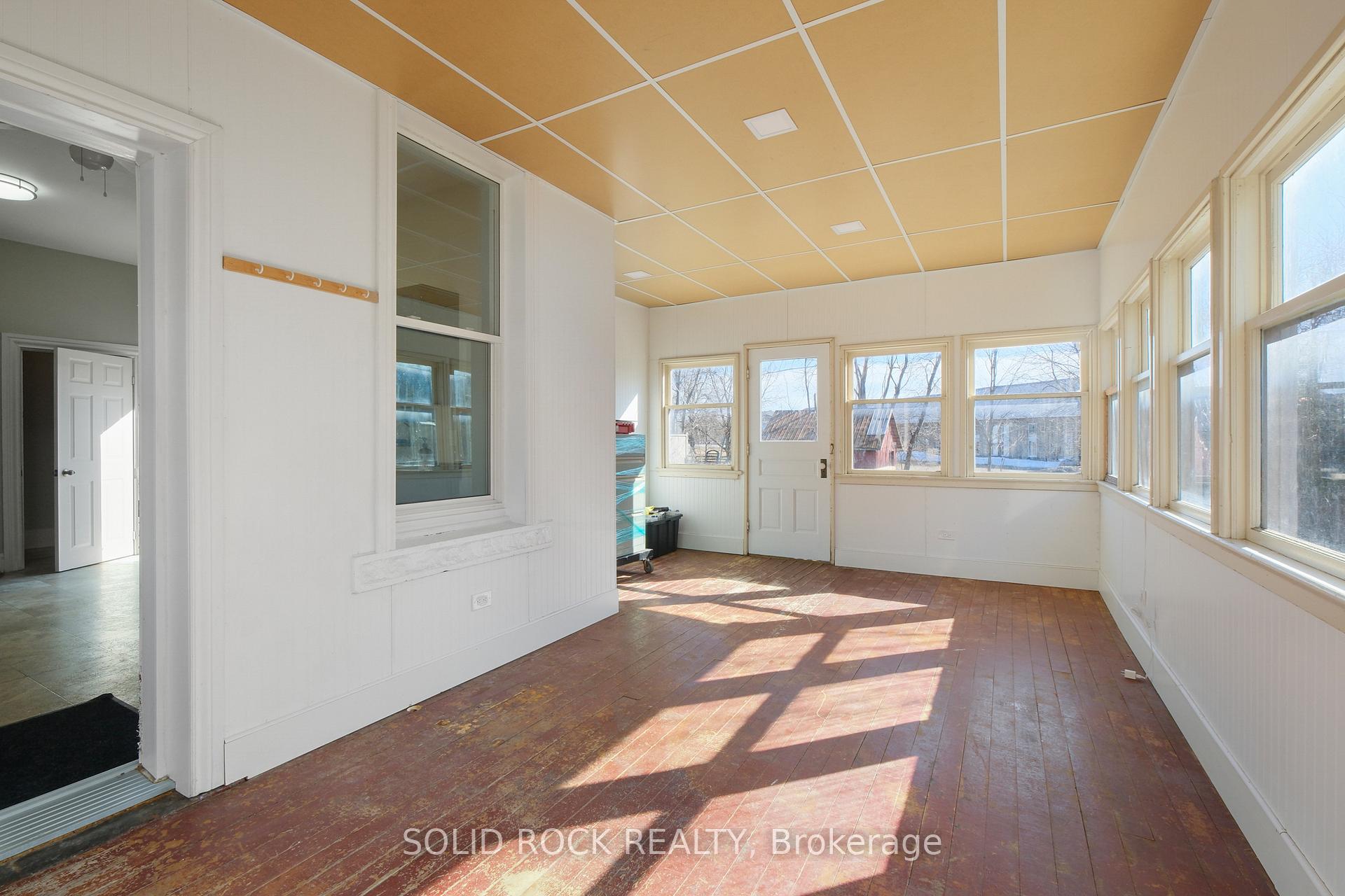 Photo 44 of 94 & 96 Moore Street, Carleton Place — HOMEH
