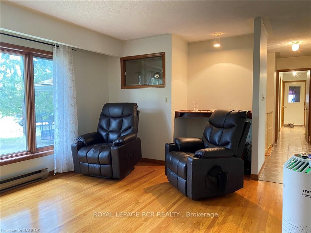 Photo 16 of 683015 Chatsworth Road 24, Chatsworth — HOMEH