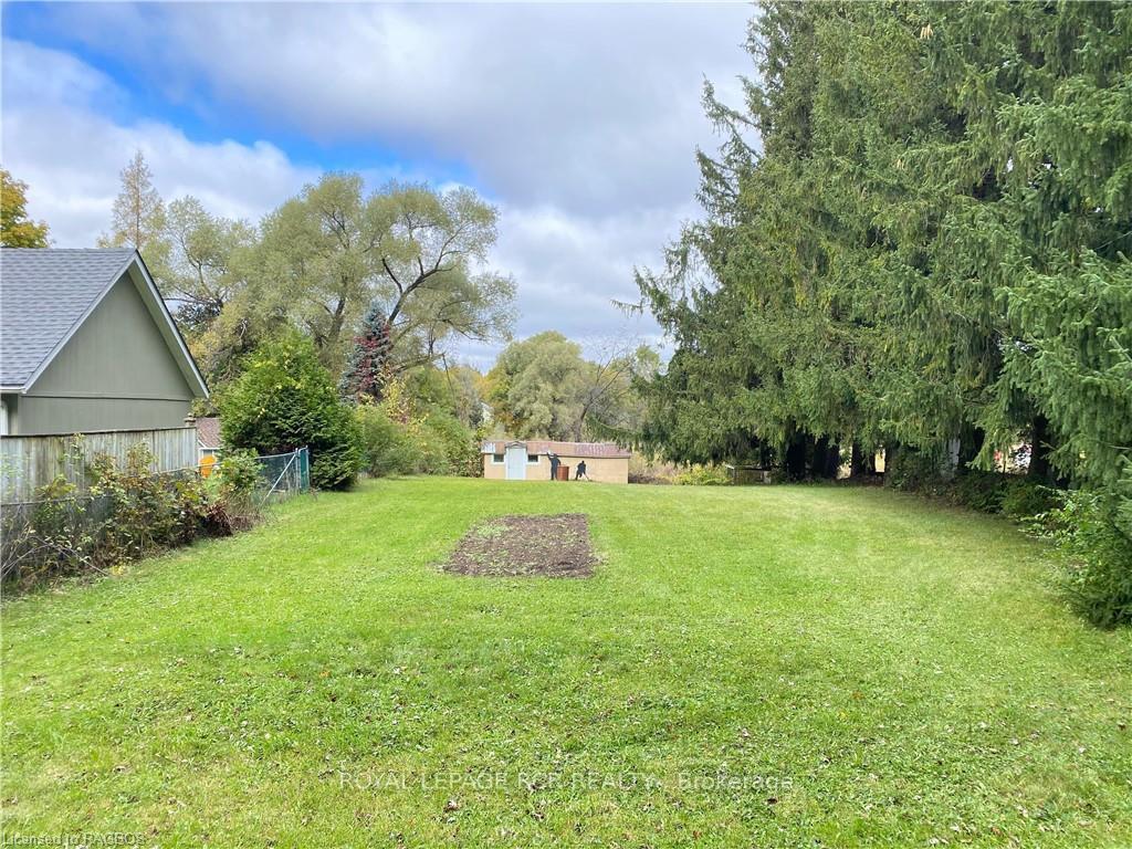 Photo 39 of 683015 Chatsworth Road 24, Chatsworth — HOMEH