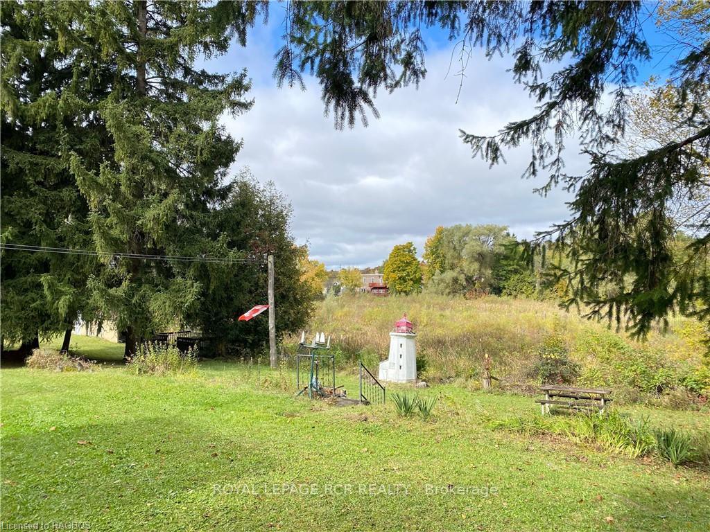 Photo 40 of 683015 Chatsworth Road 24, Chatsworth — HOMEH