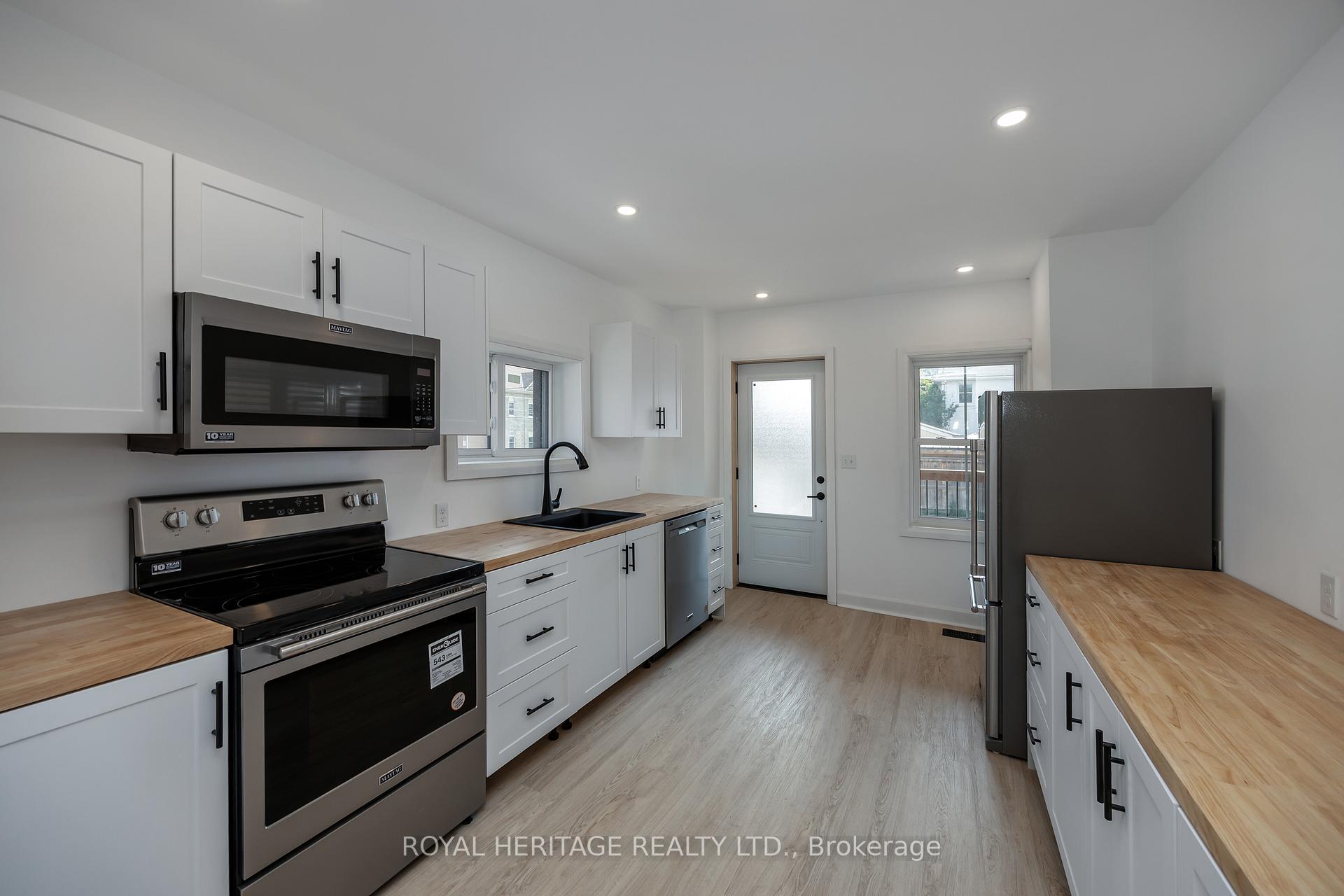Photo 13 of 413 Division Street, Cobourg — HOMEH