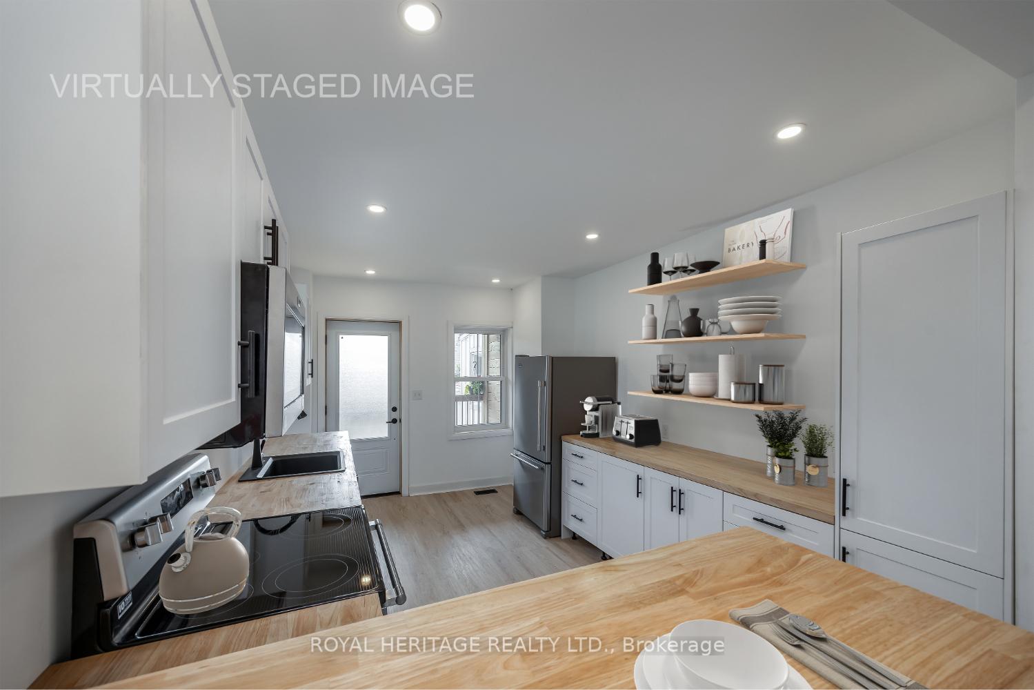 Photo 15 of 413 Division Street, Cobourg — HOMEH