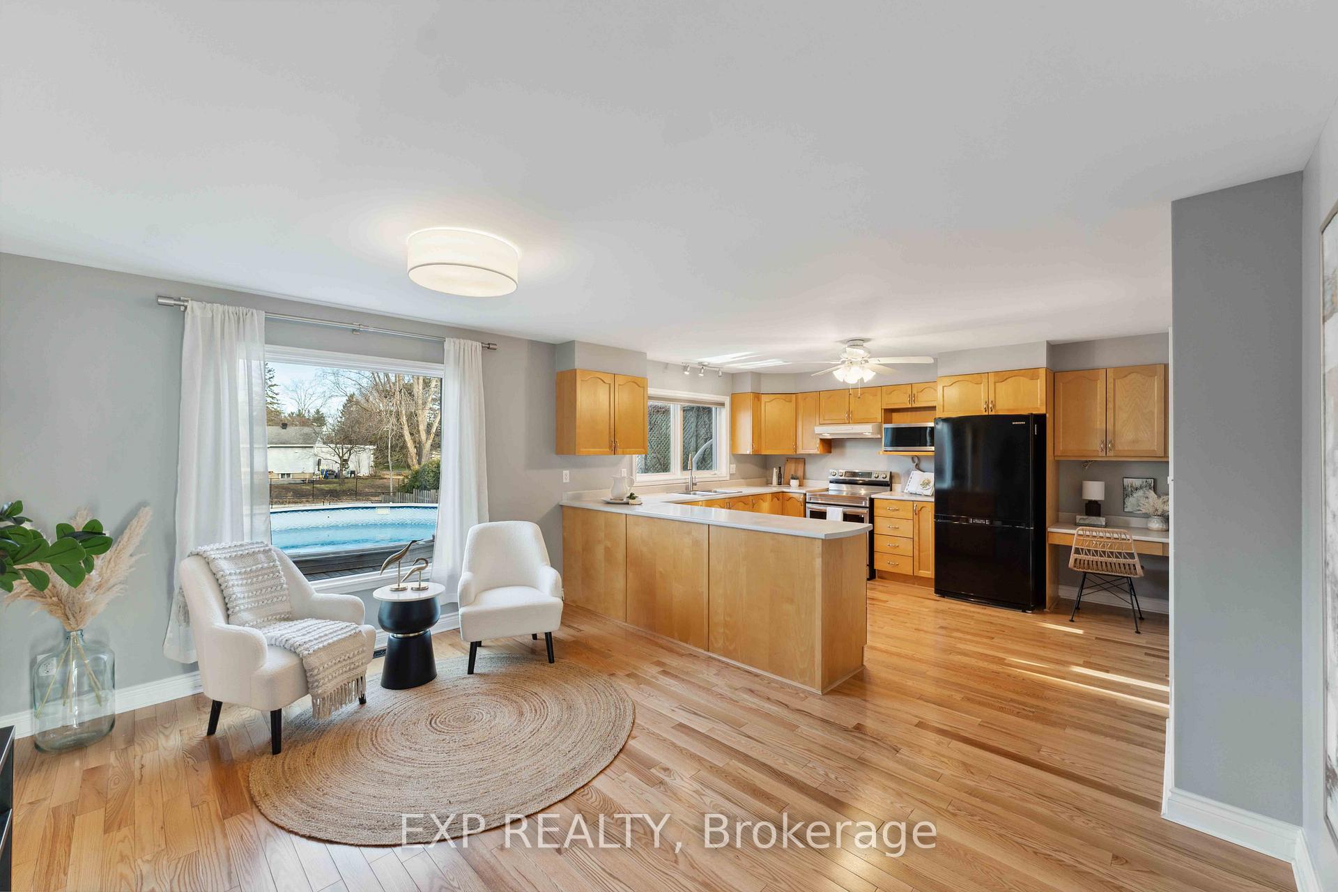 Photo 11 of 34 Willow Gardens Crescent, Ottawa, Stittsville (South) — HOMEH
