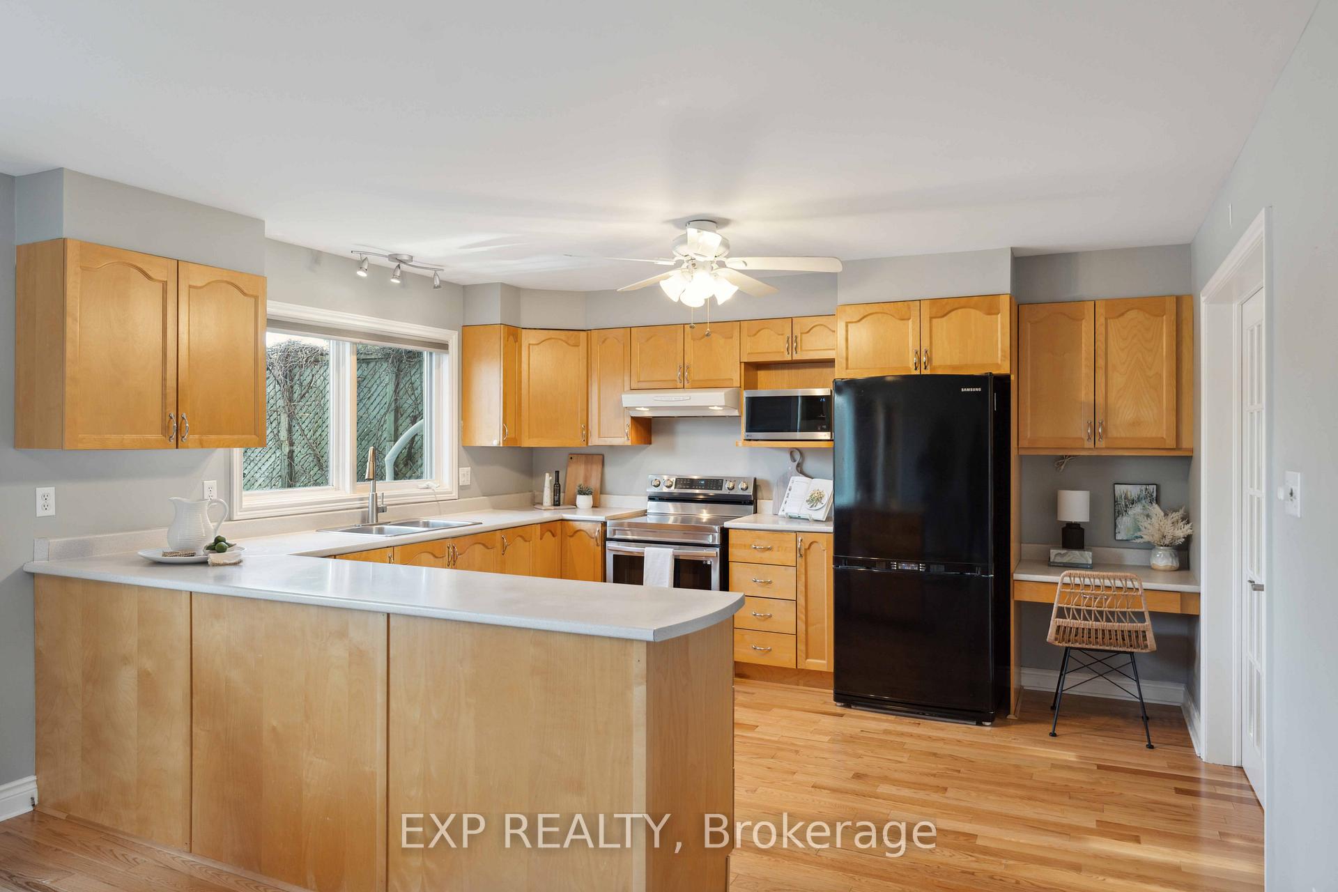 Photo 12 of 34 Willow Gardens Crescent, Ottawa, Stittsville (South) — HOMEH