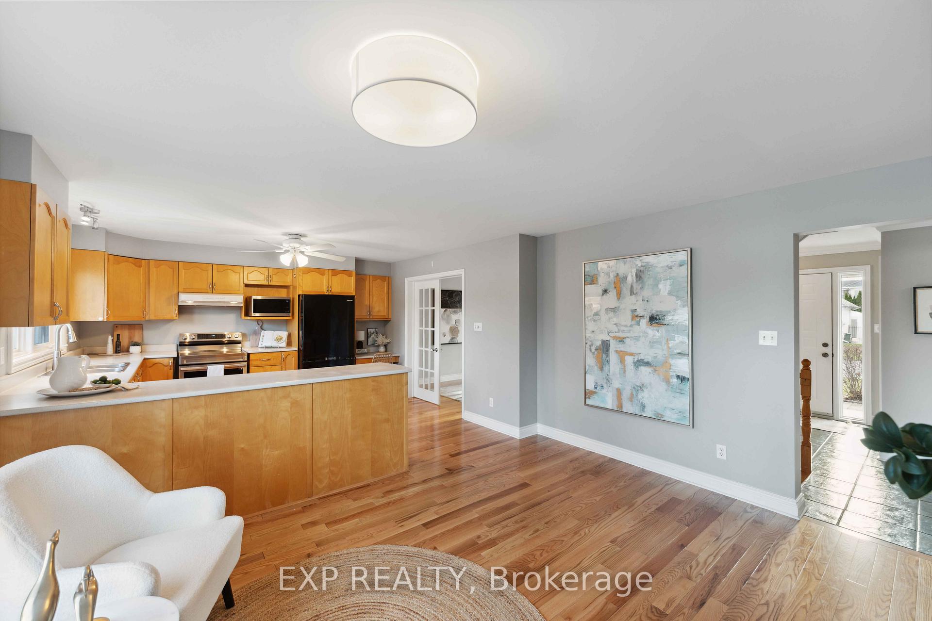 Photo 14 of 34 Willow Gardens Crescent, Ottawa, Stittsville (South) — HOMEH