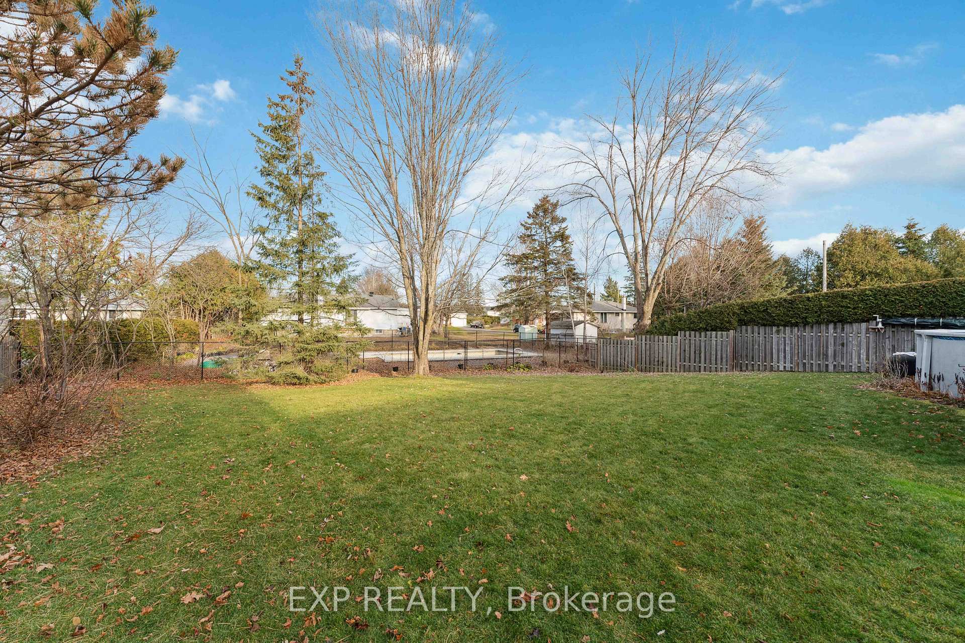 Photo 35 of 34 Willow Gardens Crescent, Ottawa, Stittsville (South) — HOMEH