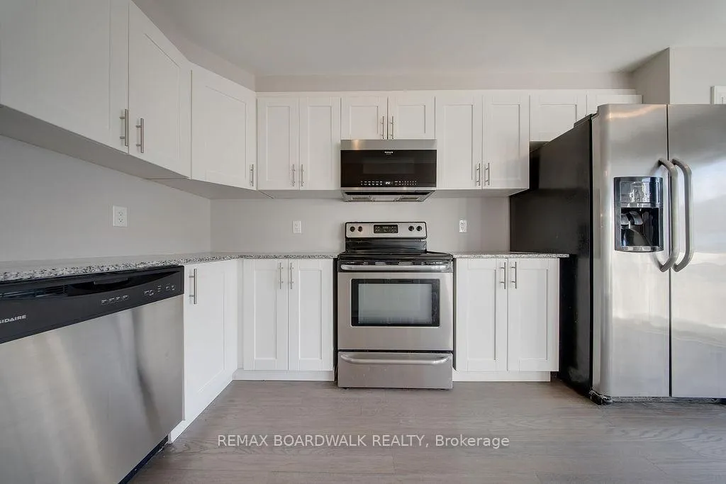 Photo 25 of 132 Conifer Creek Circle, Ottawa, Kanata - Emerald Meadows/Trailwest — HOMEH