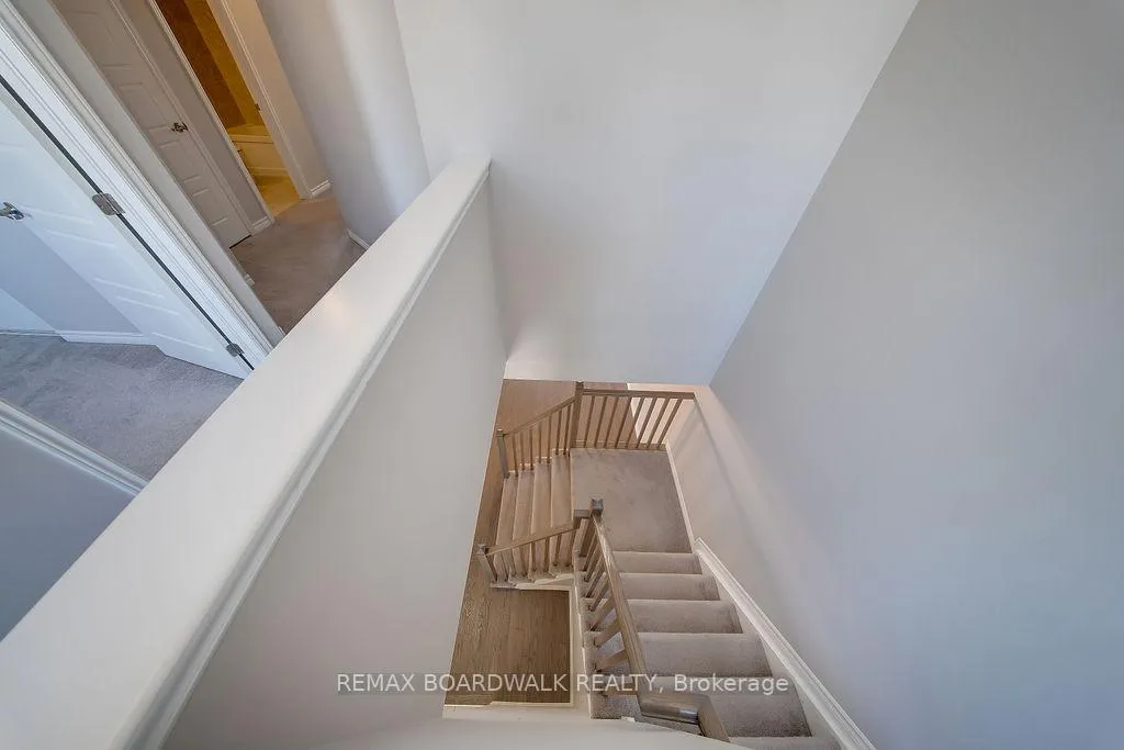 Photo 30 of 132 Conifer Creek Circle, Ottawa, Kanata - Emerald Meadows/Trailwest — HOMEH