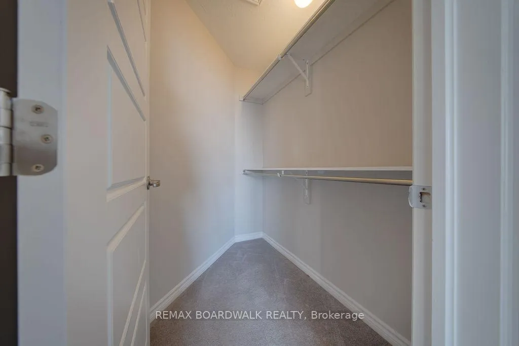 Photo 43 of 132 Conifer Creek Circle, Ottawa, Kanata - Emerald Meadows/Trailwest — HOMEH
